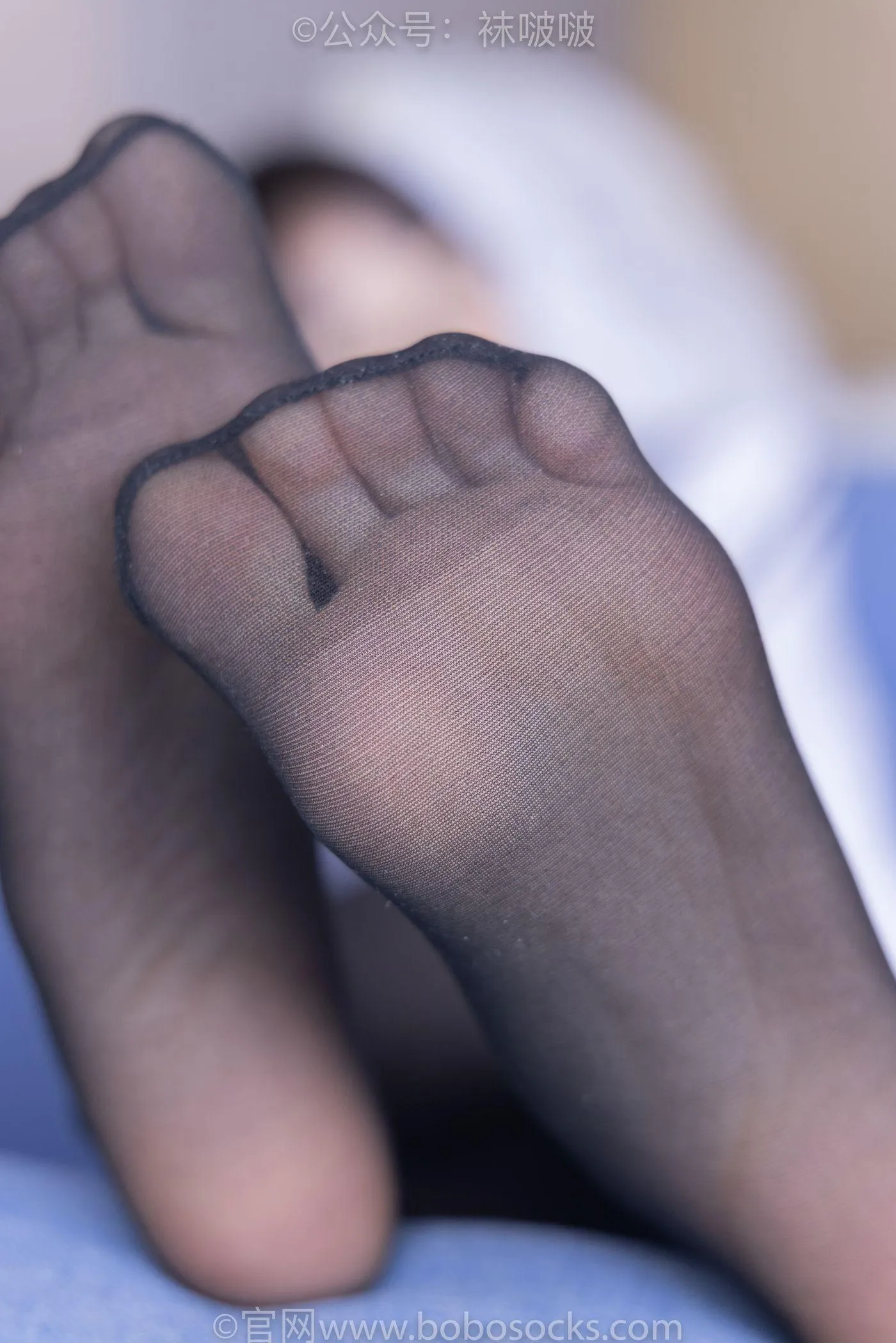 [BoBoSocks袜啵啵]NO.067 稚予-匡威帆布鞋、黑丝 [125P]插图2
